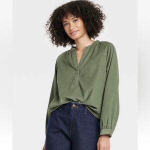 New Universal Thread Green Long Sleeve Blouse NWT XL